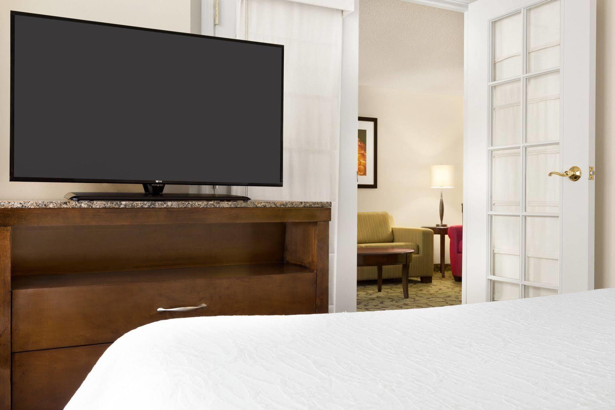 Hilton Garden Inn Atlanta Perimeter Center Dunwoody Ngoại thất bức ảnh